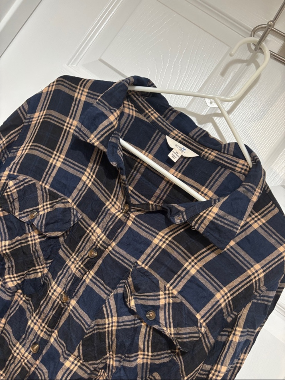 TERRA & SKY Plaid Button-Up Shirt